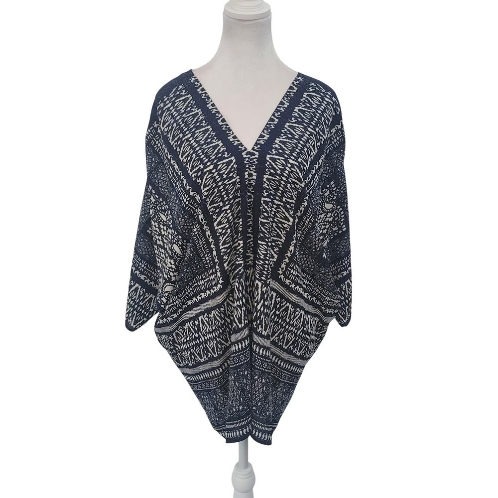 Rose + Olive Size 1X Geometric Navy White Poncho Blouse Boho Oversized